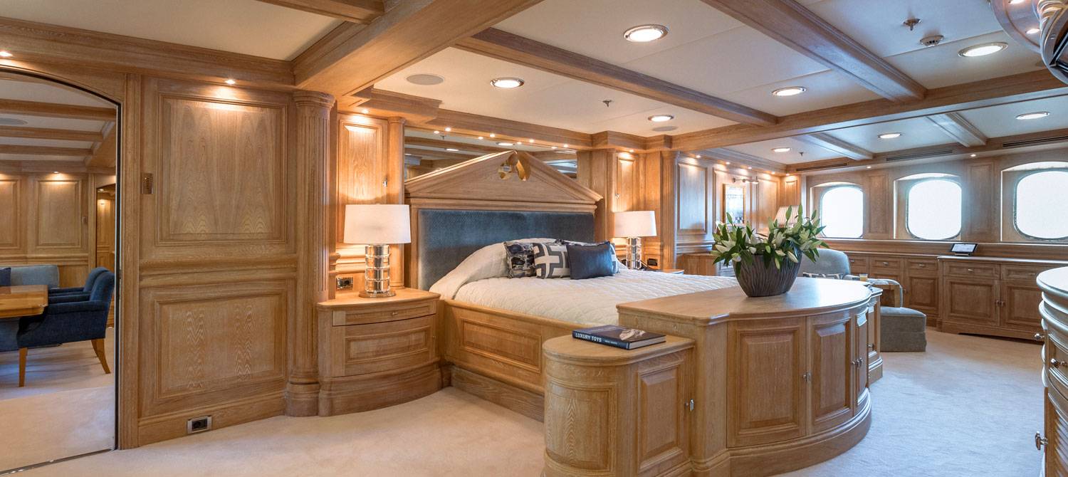 King bed in the master suite of NERO Yacht.
