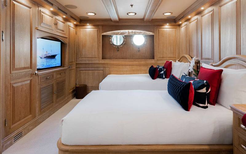 Side view of twin bedroom in the NERO Yacht.