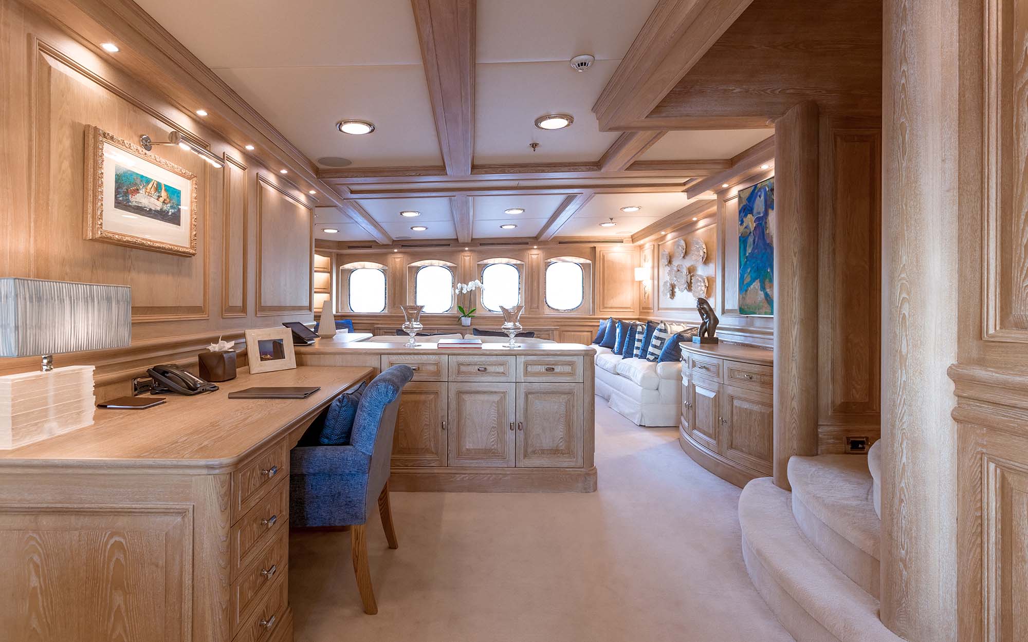 NERO Yacht master suite with private office